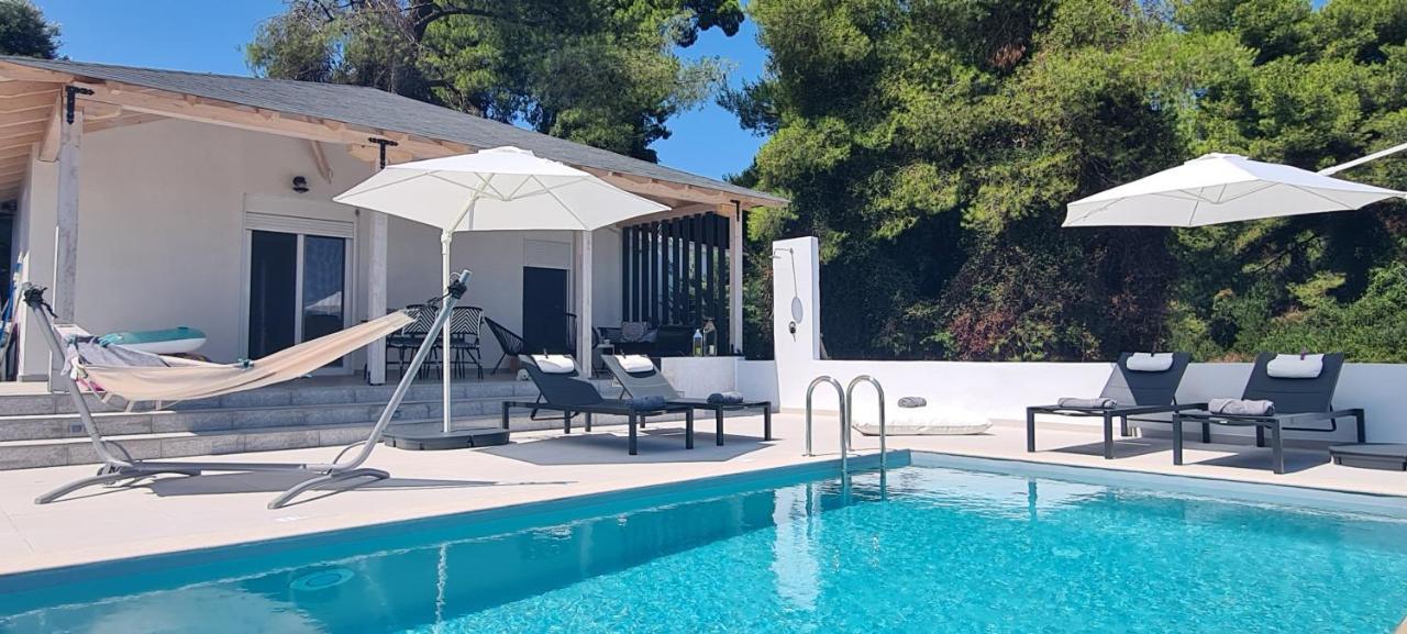 קריופיגי Villa Anna Maria מראה חיצוני תמונה
