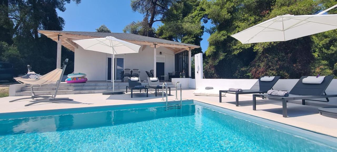 קריופיגי Villa Anna Maria מראה חיצוני תמונה